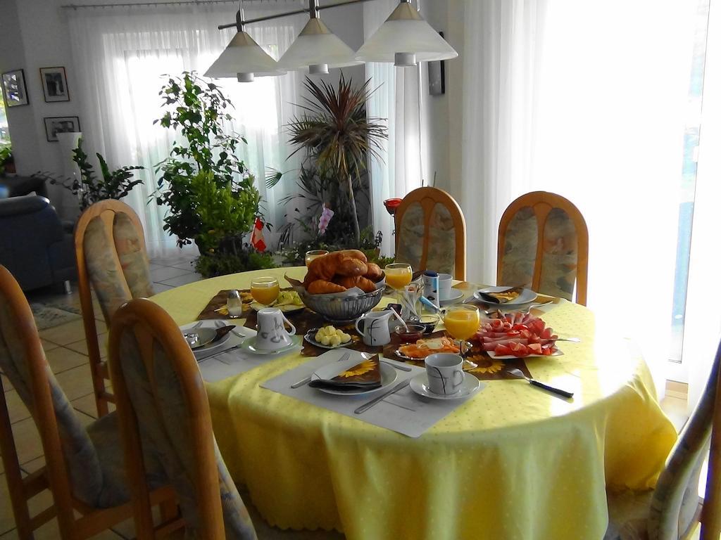 Haus Erika Am Weg Bed and Breakfast Kesswil Buitenkant foto