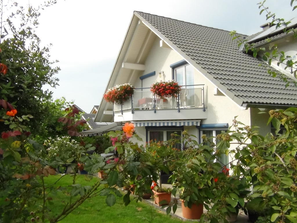 Haus Erika Am Weg Bed and Breakfast Kesswil Buitenkant foto