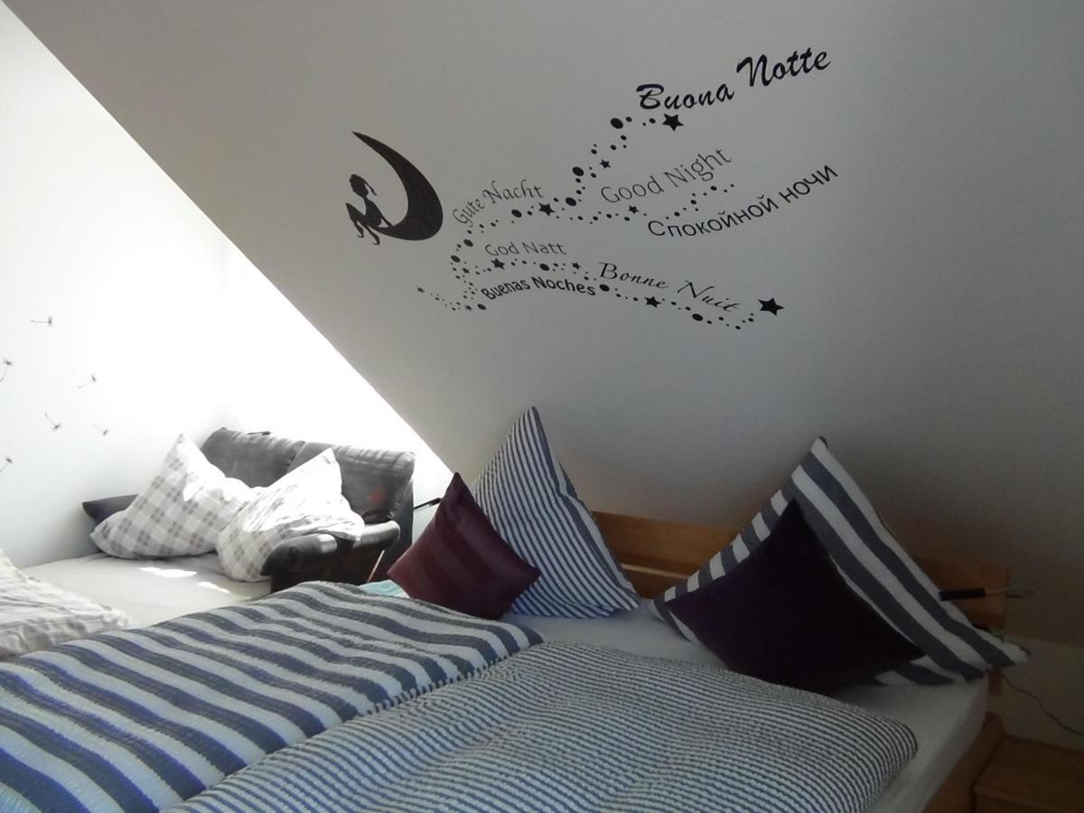 Haus Erika Am Weg Bed and Breakfast Kesswil Buitenkant foto
